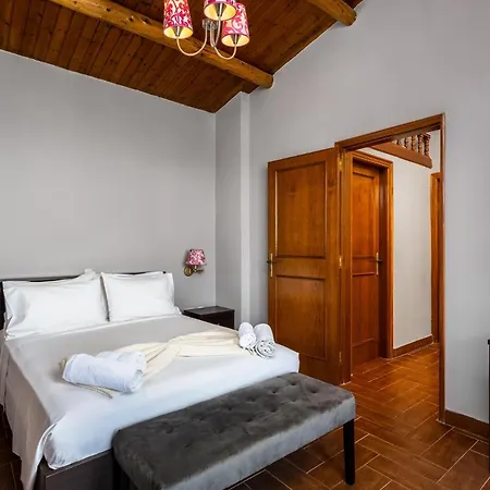 Villas Marianna Kalavárda