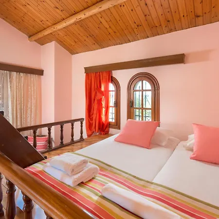 Villas Marianna بيت للعطل Kalavárda