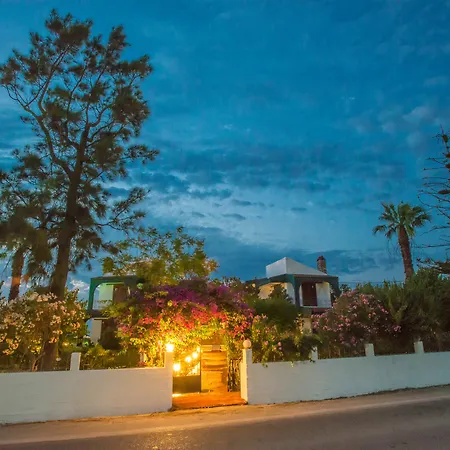 Villas Marianna * Kalavárda