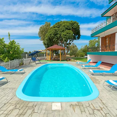 Villas Marianna *