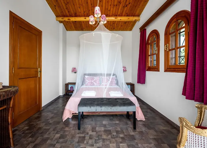 Marianna Case de vacanță *