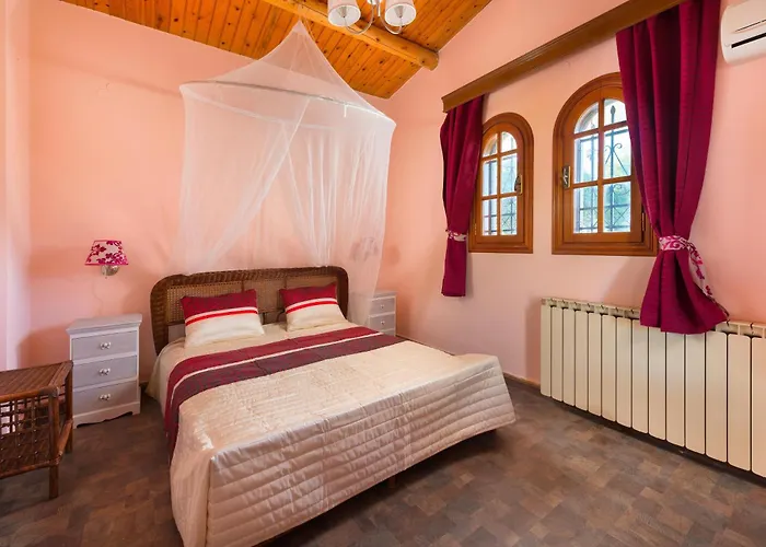 Marianna Case de vacanță