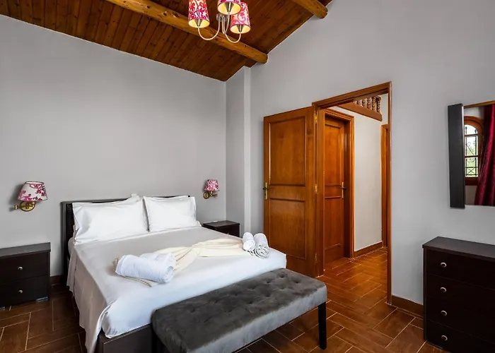 Villas Marianna Kalavárda